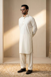 Elegant Kameez Shalwar with Minimal Detailing - Boski