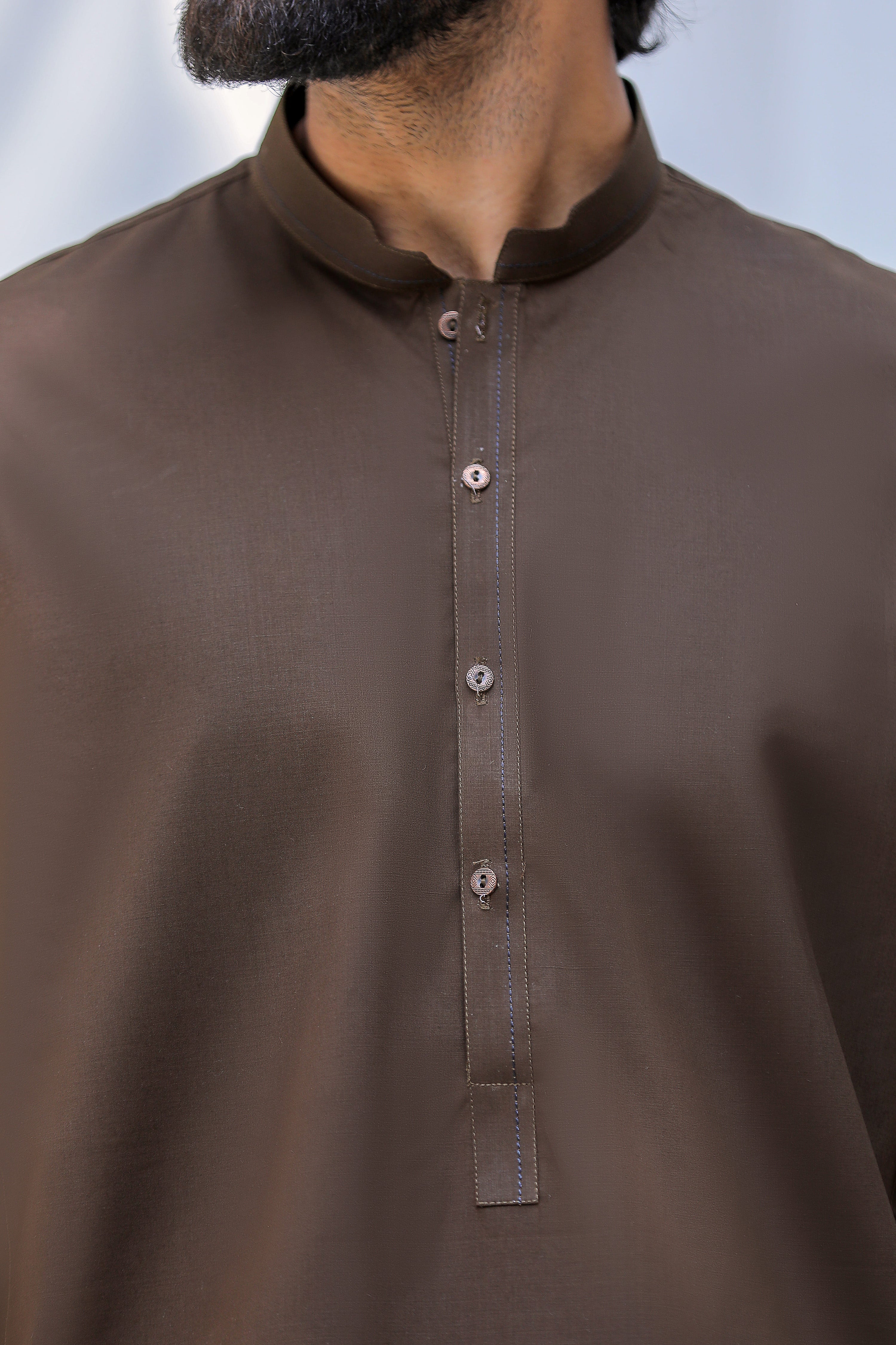 Coffee Kurta Trouser With Cut Ban & Thread Detailing