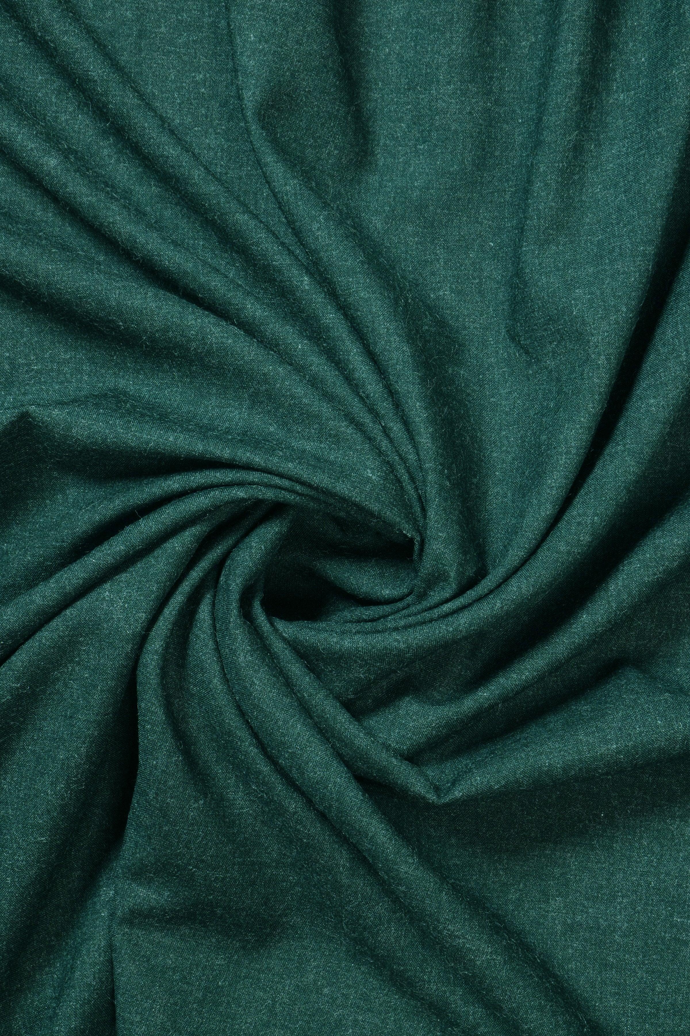 BLENDED WOOL FOR WINTERS - TIMELESS WOOL - A Man